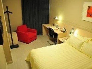Jinjiang Inn Zhuhai Jida Jiuzhou Avenue 2*,  中国